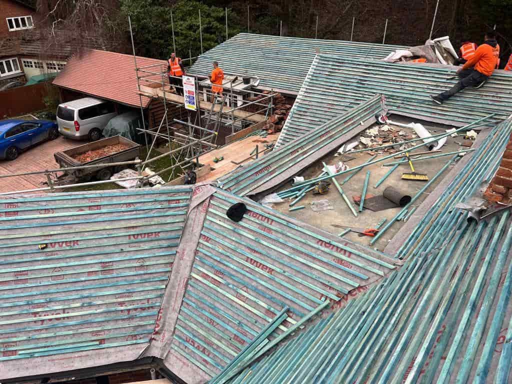 Roofing-Pic-1.jpg